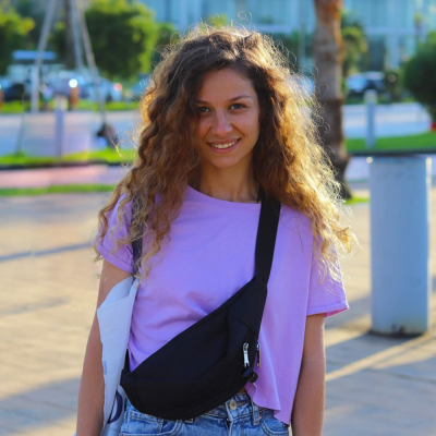 ნატალი ლაბაძე